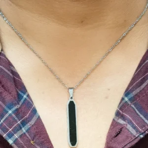 Men’s Sleek Minimalist Pendant