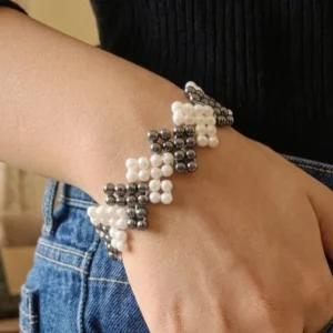 Geometric White & Grey Beaded Bracelet