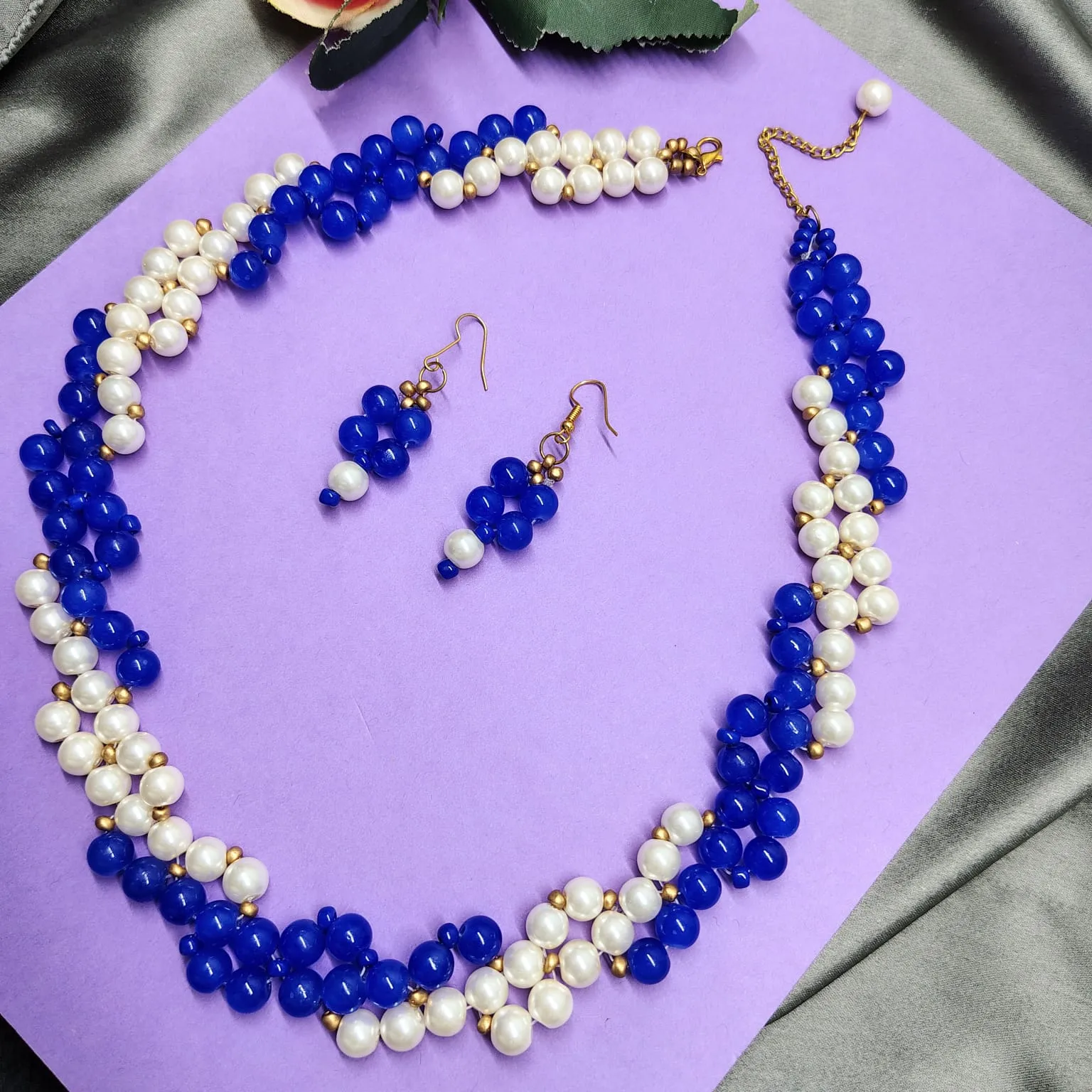 Eye-Catching Blue Beaded Pearl Jewelry Set