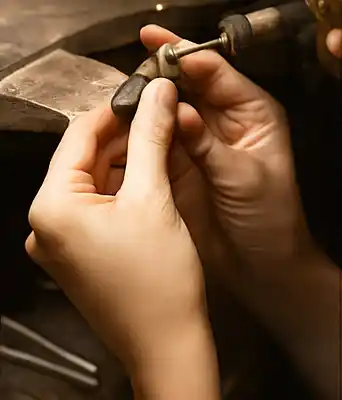 BIGRATAN Artisanal Craftsmanship 4