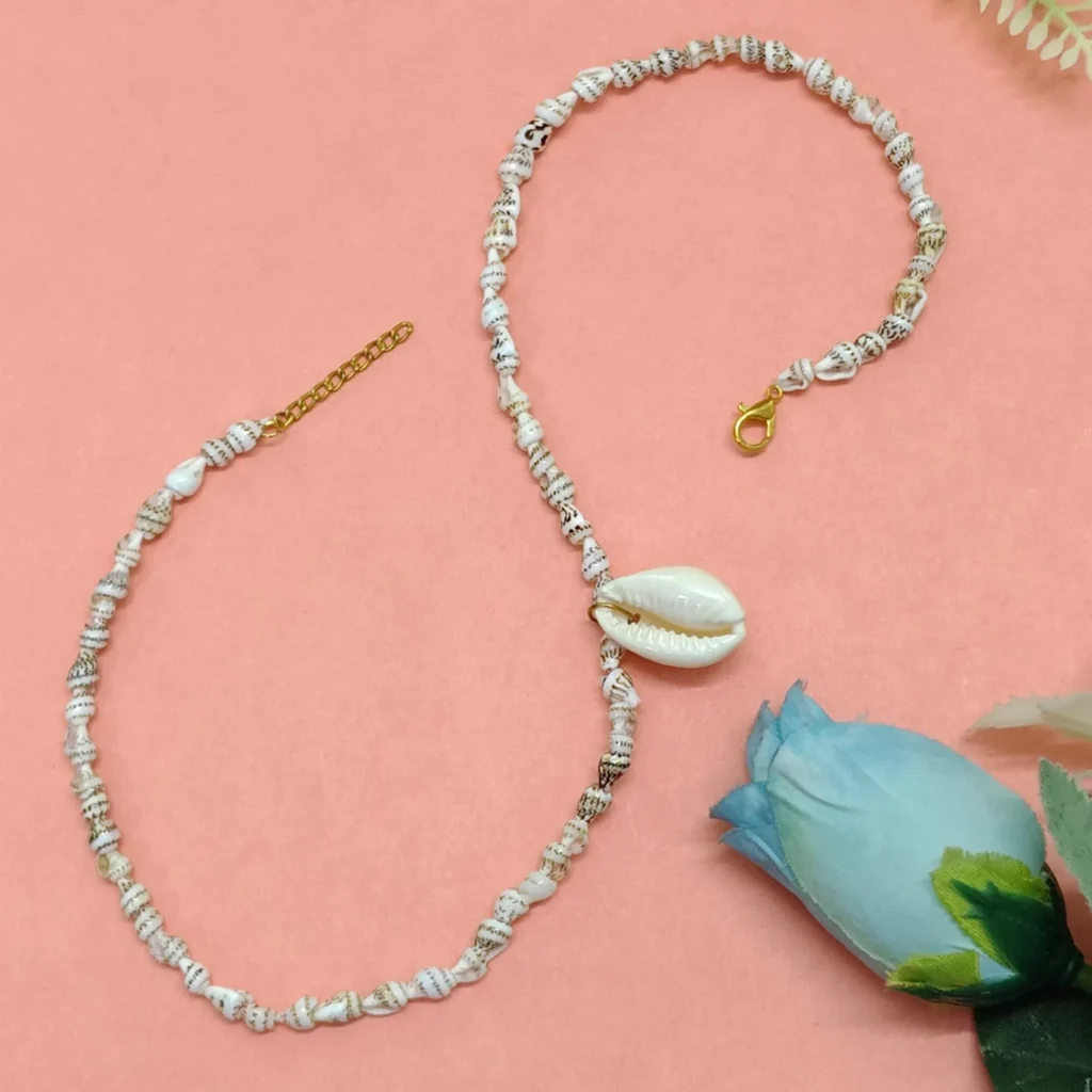 Handcrafted Coastal-Inspired Boho Shell Necklace