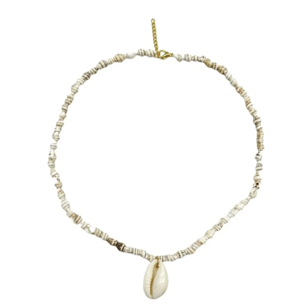 Handcrafted Coastal-Inspired Boho Shell Necklace