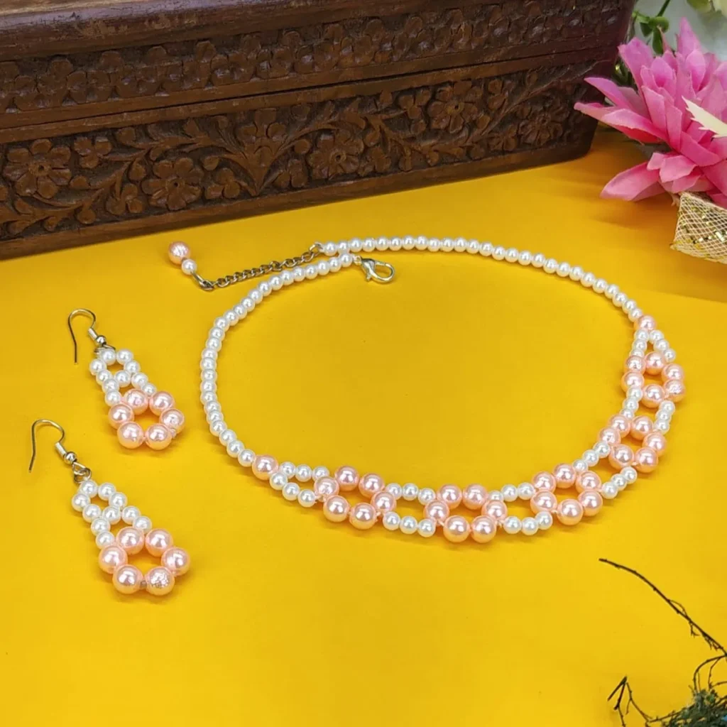 Blush Beads Dual-Tone Floral Jewelry Set