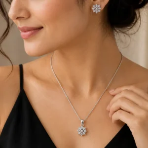Snowflake Design Cubic Zirconia Pendant Set