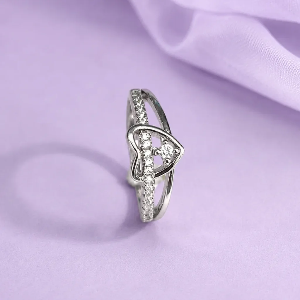 Women's Silver-Tone Heart Adjustable Ring