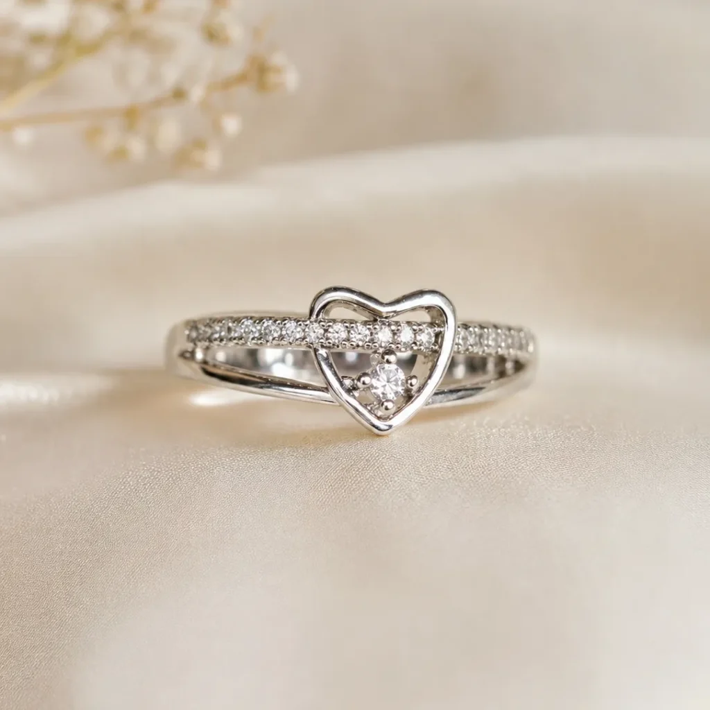 Women's Silver-Tone Heart Adjustable Ring