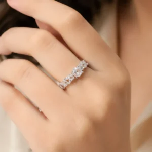 Eye-catching Cubic Zirconia Ring for Women